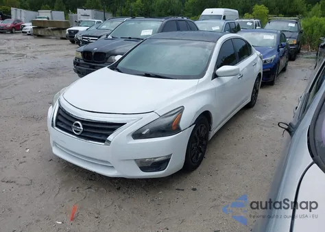 2015 Nissan Altima 2.5/S/Sv/Sl from USA, damaged, VIN 1N4AL3AP4FC295559